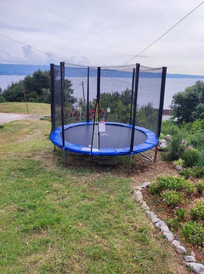 Apartment With 2 Balconies And Sea View Omiš Екстериор снимка